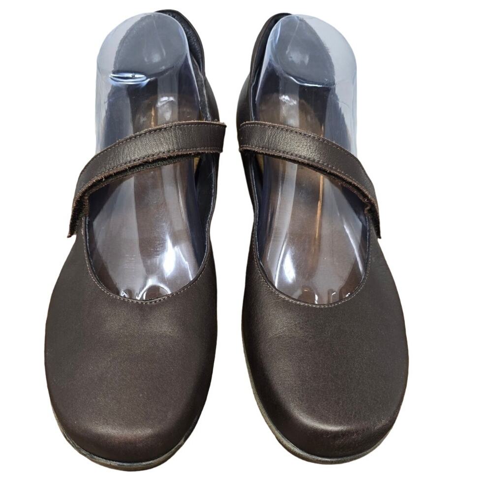 Naot Brown Leather Slip On Mary Jane Shoel 2" Heel 41 US 10 - 10.5